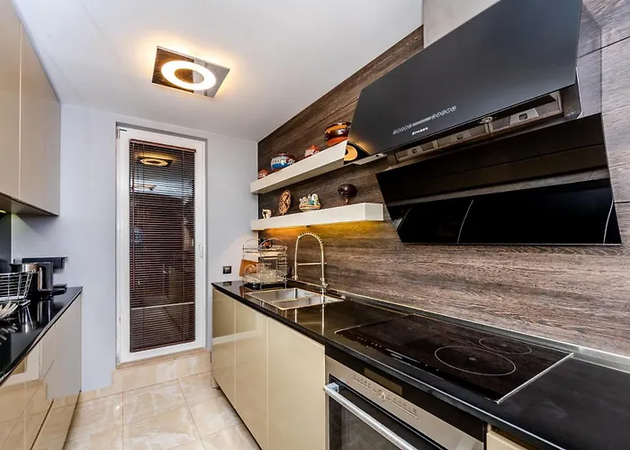 Luxury Penthaus 3 Bedrooms Apartment In Sofia