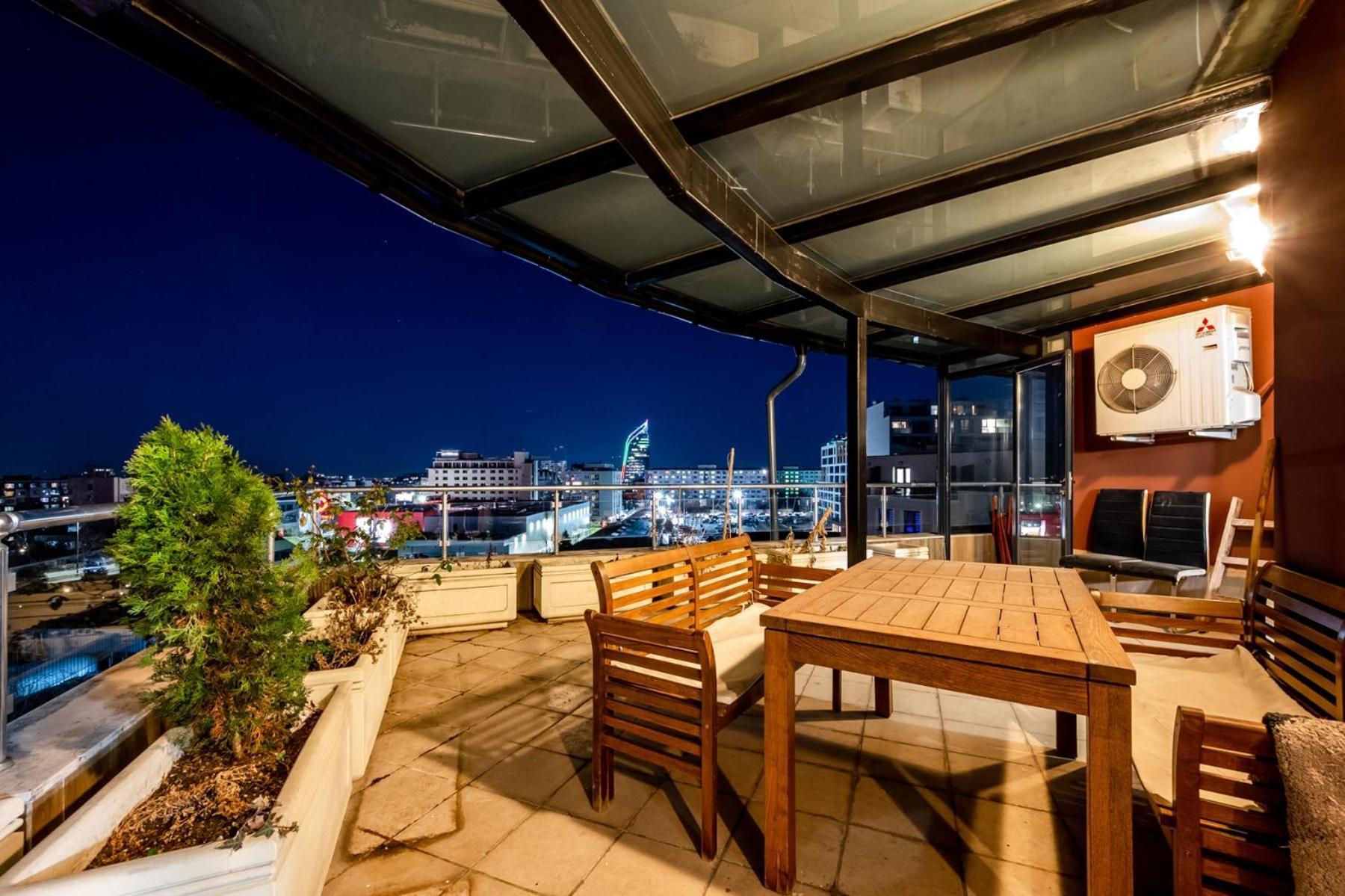 Luxury Penthaus 3 Bedrooms In Apartament Sofia