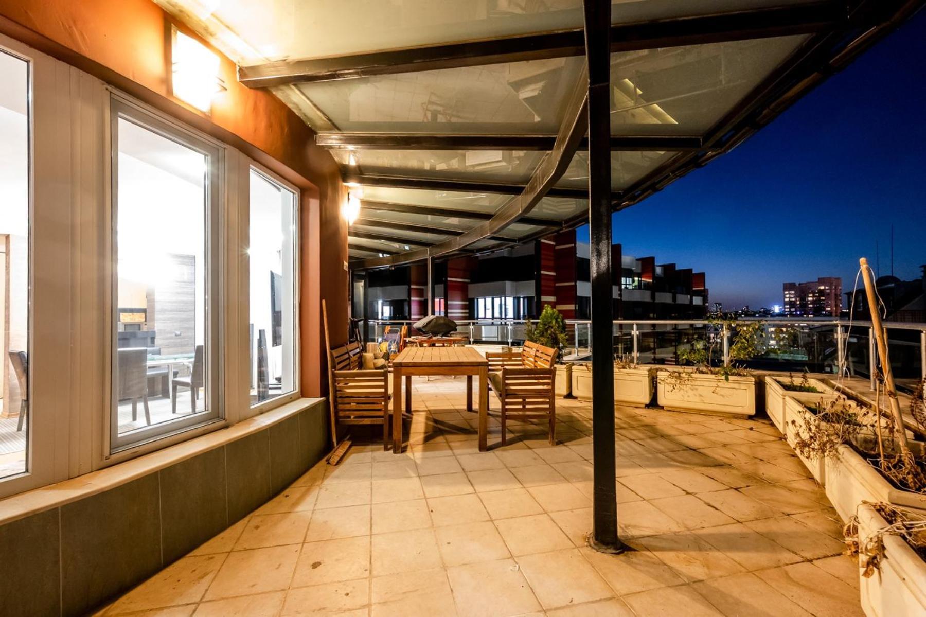 Luxury Penthaus 3 Bedrooms In *